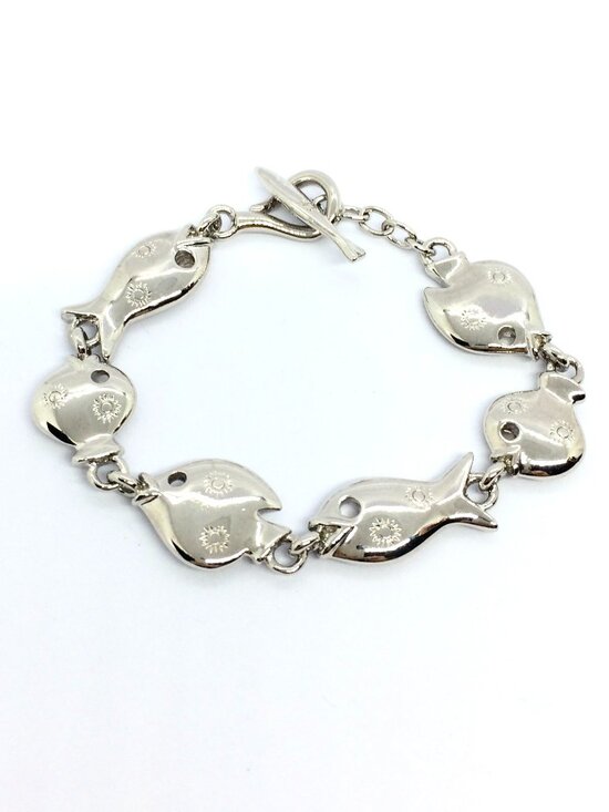 Vintage Jewelry - VINTAGE TRIFAFI FISH Bracelet Silver Tone Link Nautical Toggle Statement